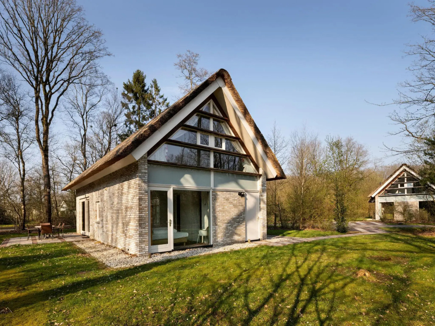 Luxury 2 bathroom villa with solarium, 8 km. from Hoogeveen