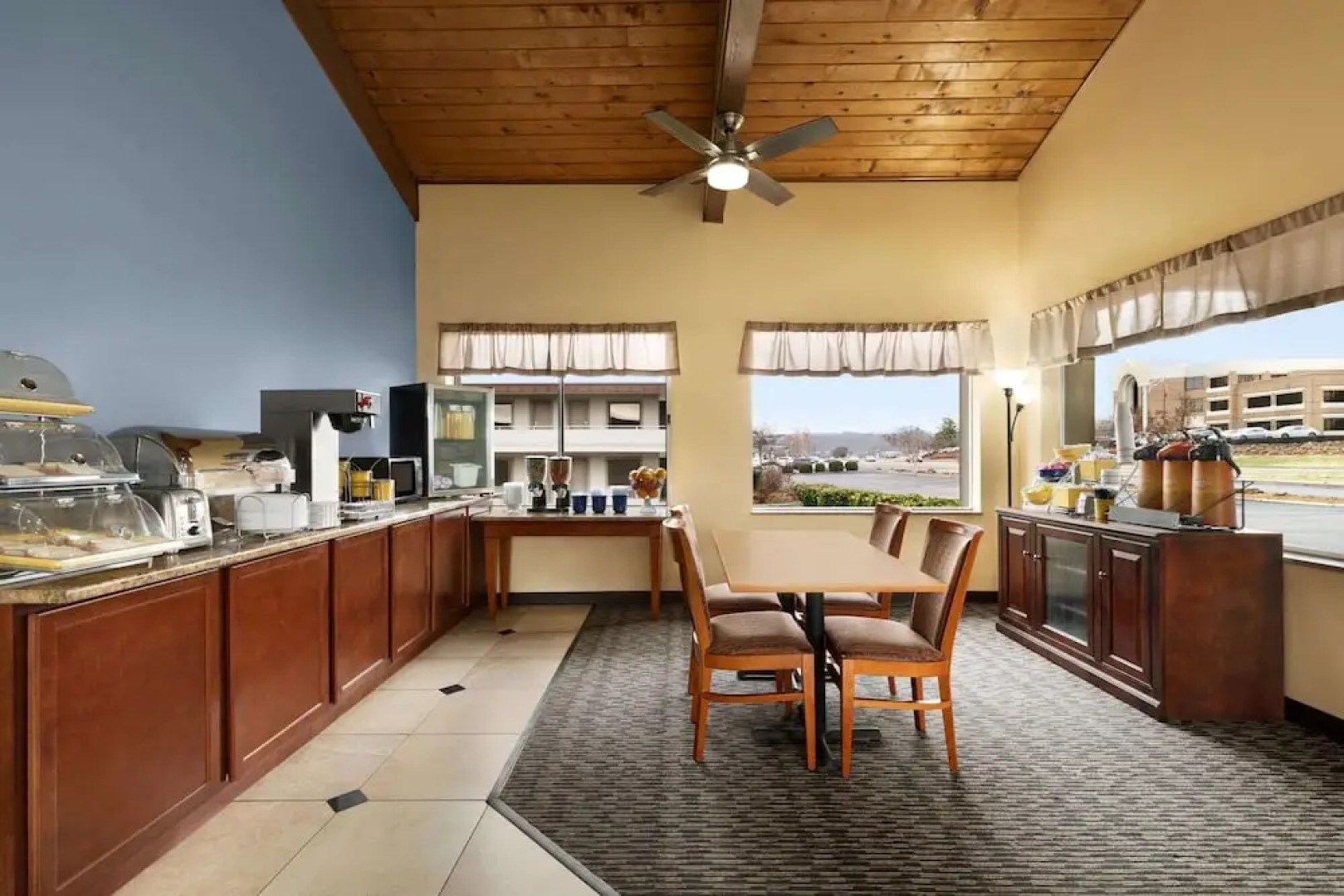 Days Inn Oak Ridge Knoxville