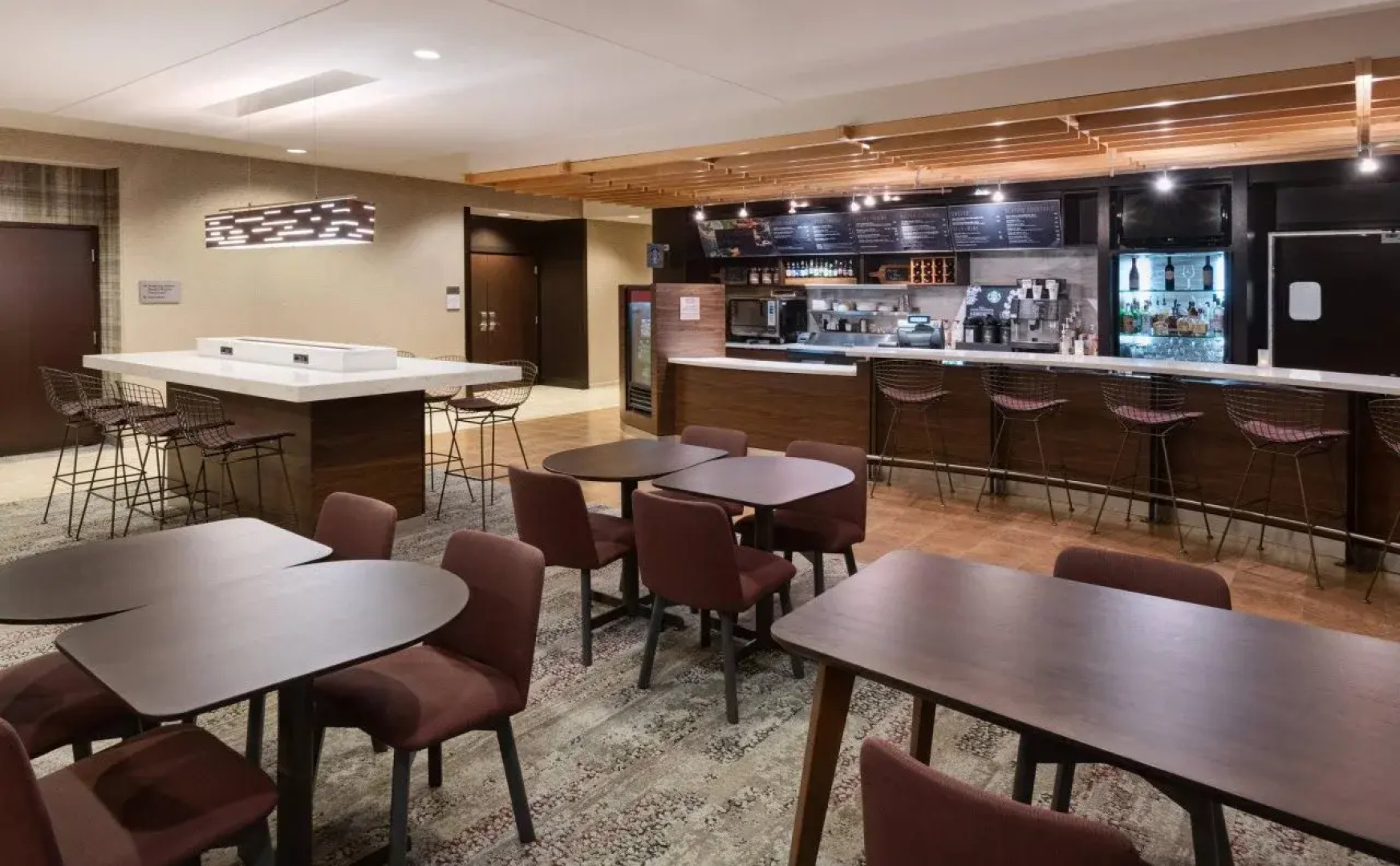 Courtyard by Marriott Pittsburgh Washington/Meadow Lands