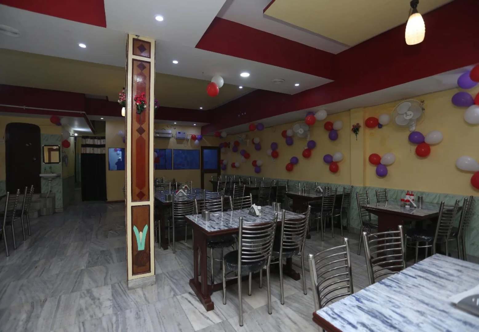 Hotel Awadh by OYO Rooms