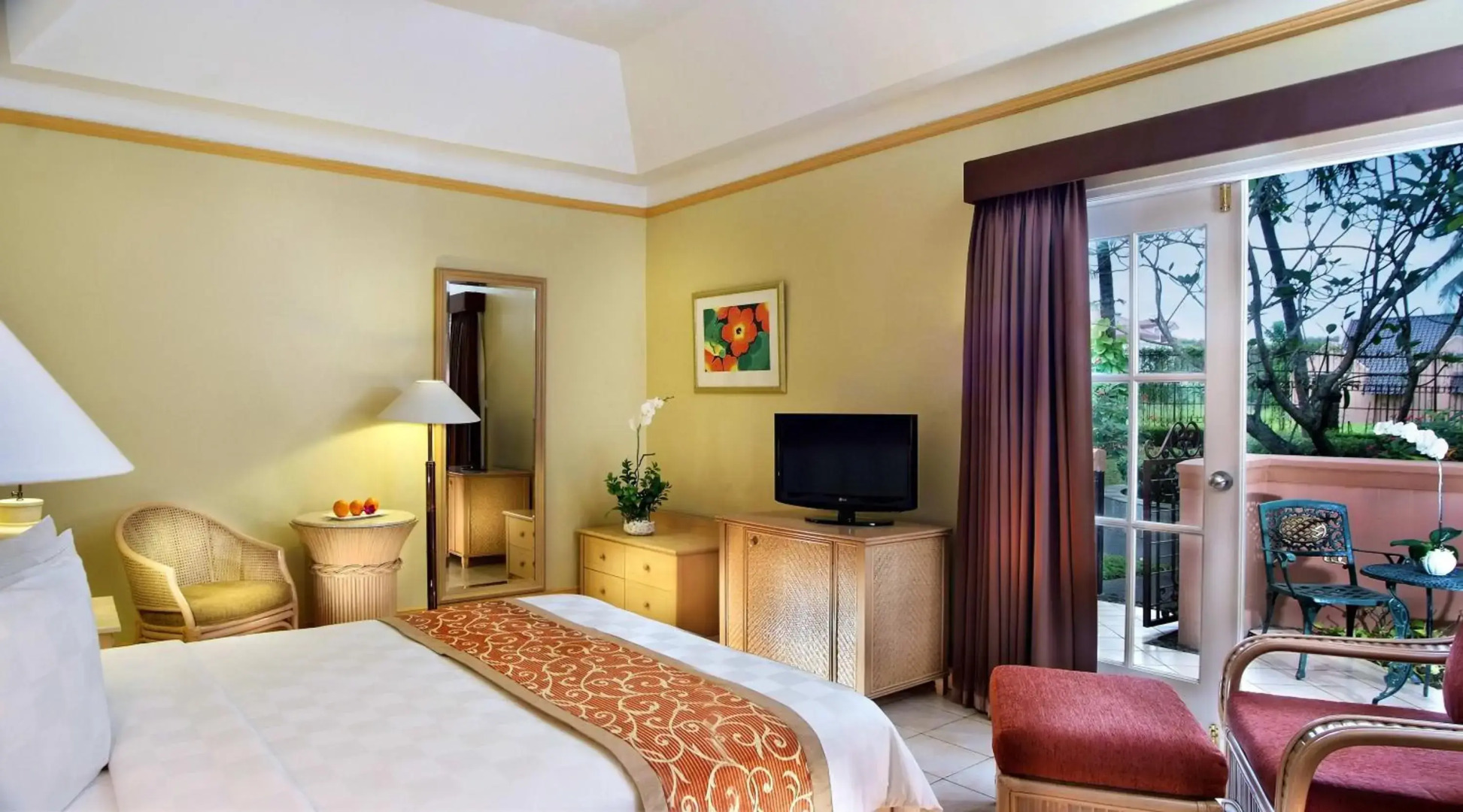 Aryaduta Lippo Village