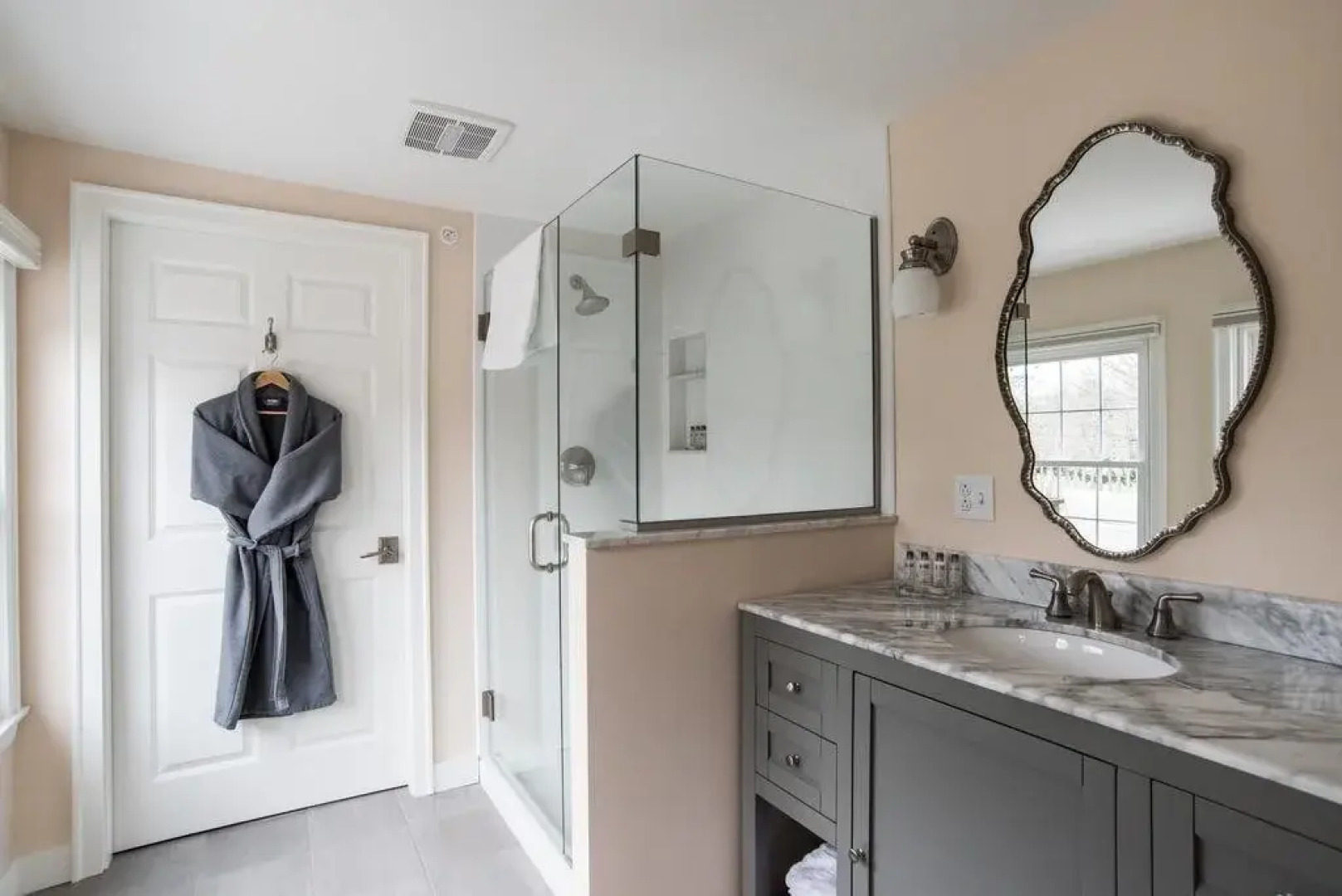 Russell House Bed & Breakfast