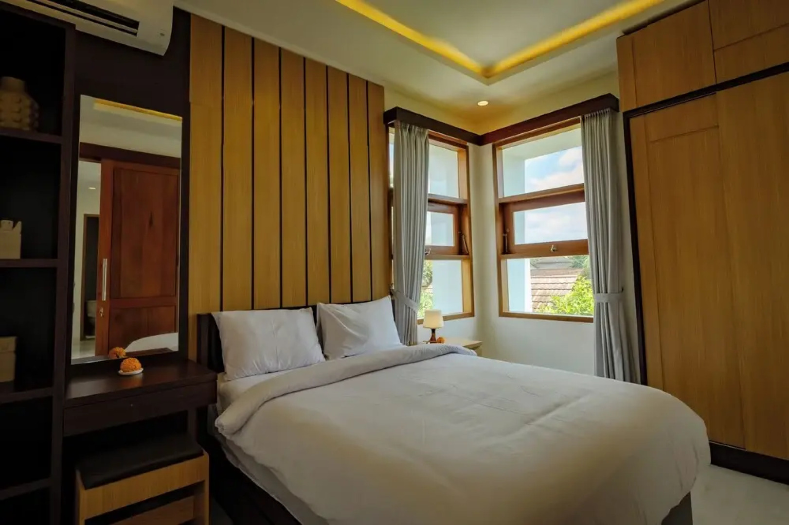 Vil'Latu - 4 Bedrooms Family Villa