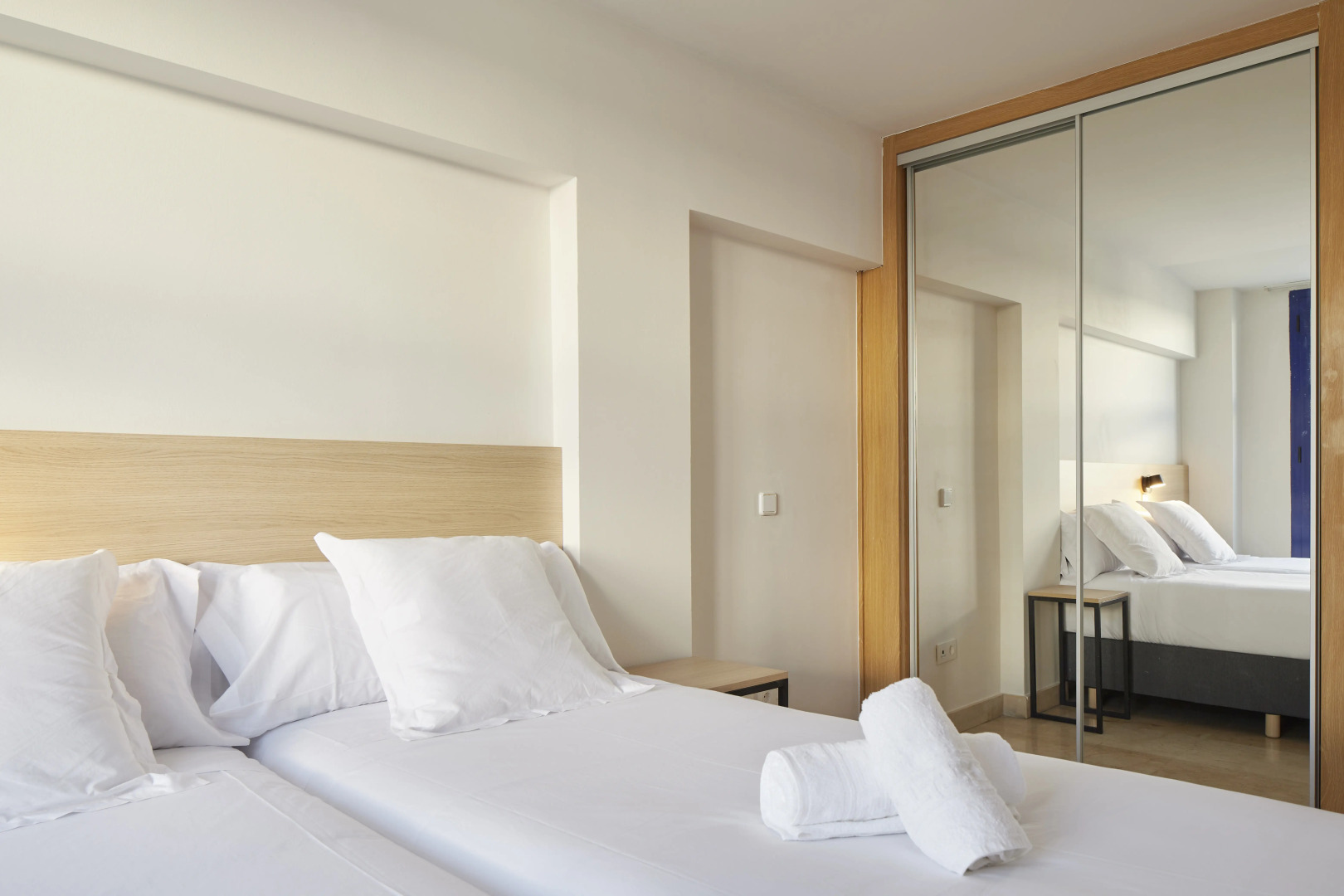 Iraipe Logroño Hotel