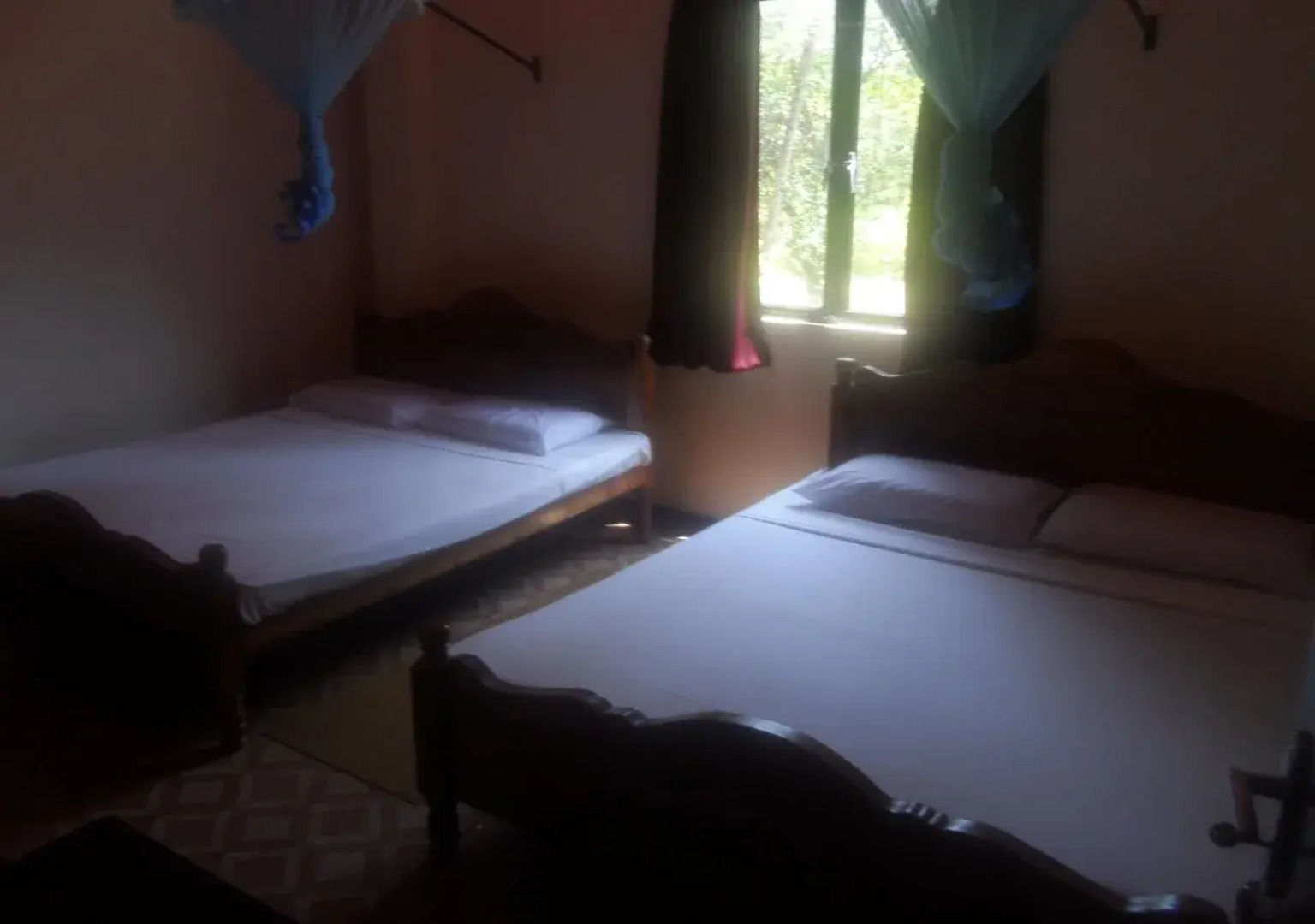 Savinrose Safari Hotel