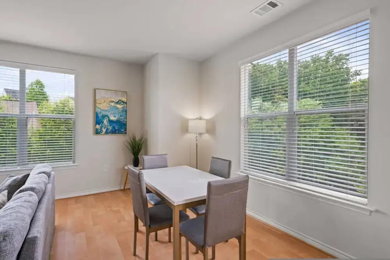 Luxury Penthouse of Lorton VA