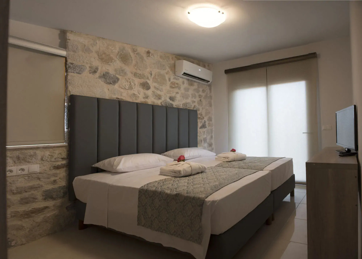 Sperveri Enalio Villas