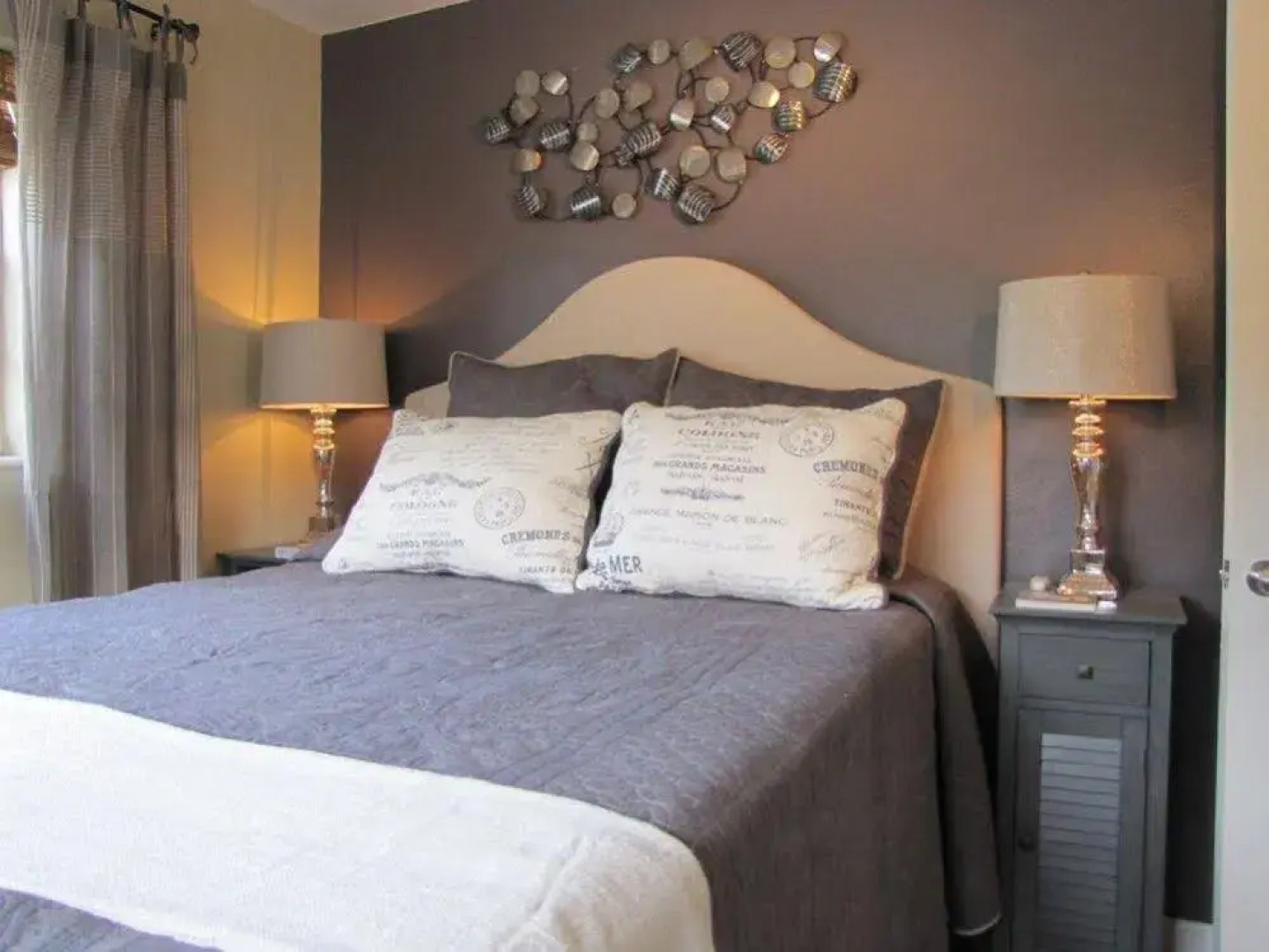 Wilton Bungalow West