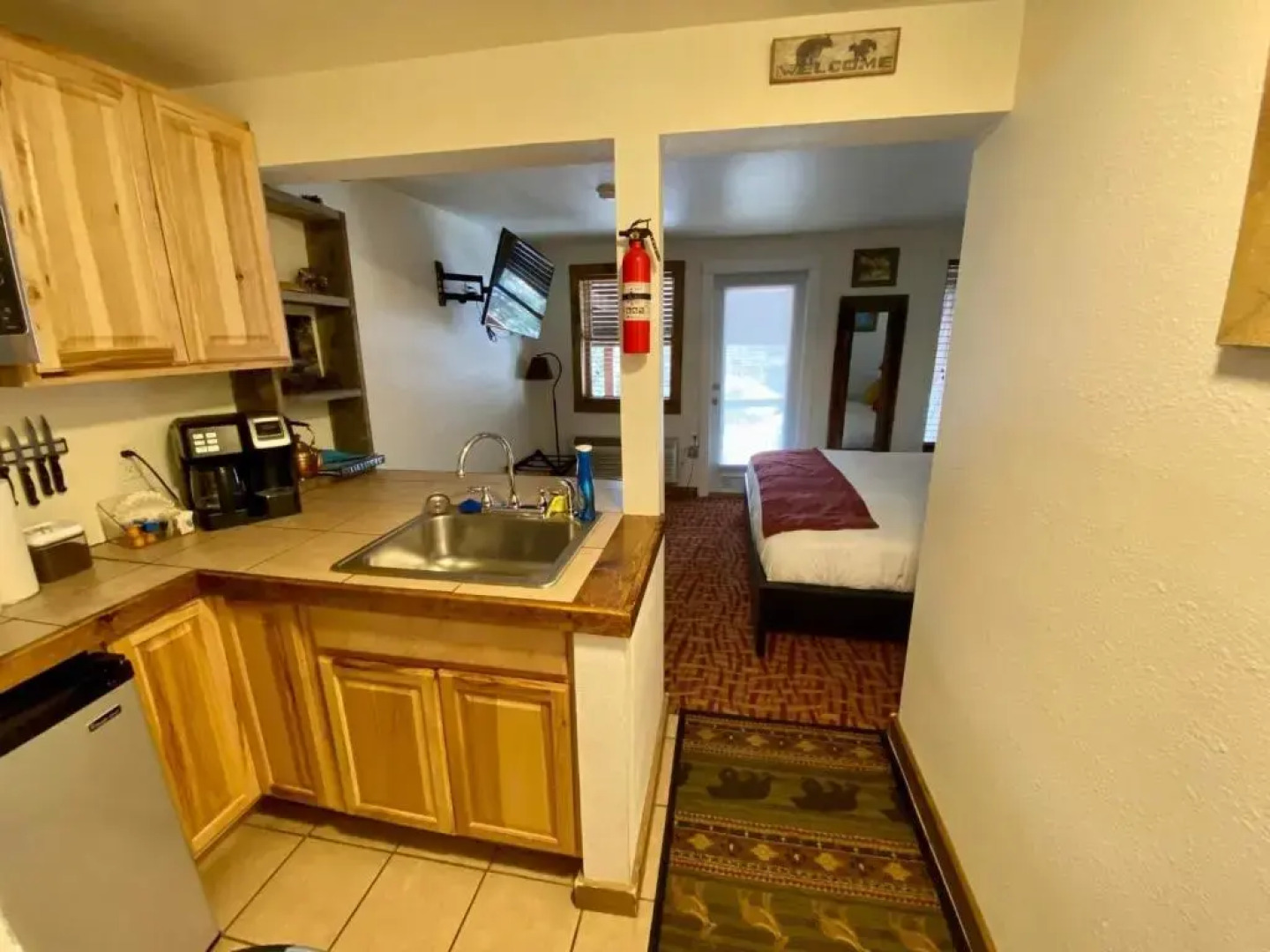 The Green Mountain Falls Lodge