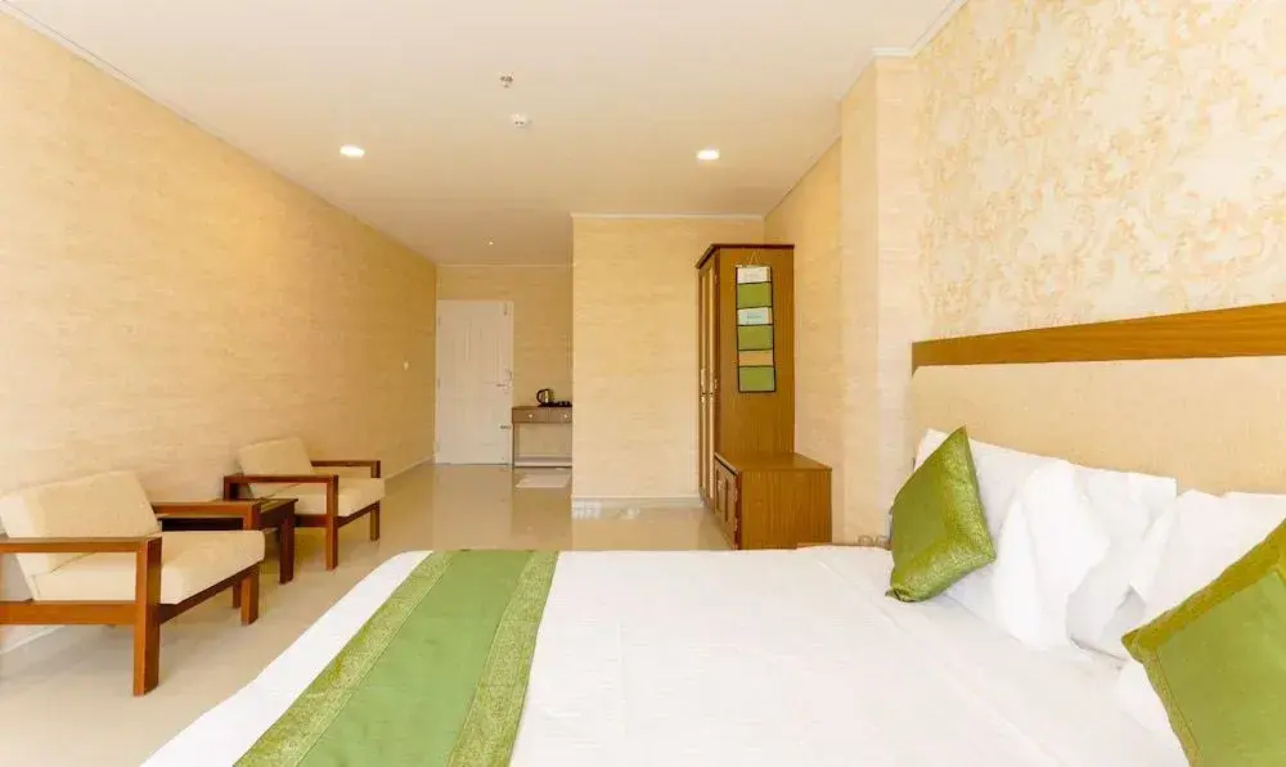 Treebo Trend Heaven Gardens