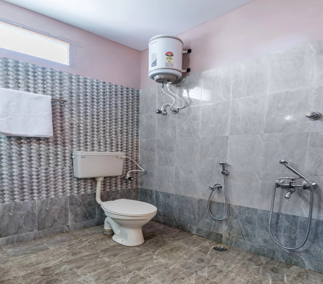 Capital O 44963 Landmark Residency