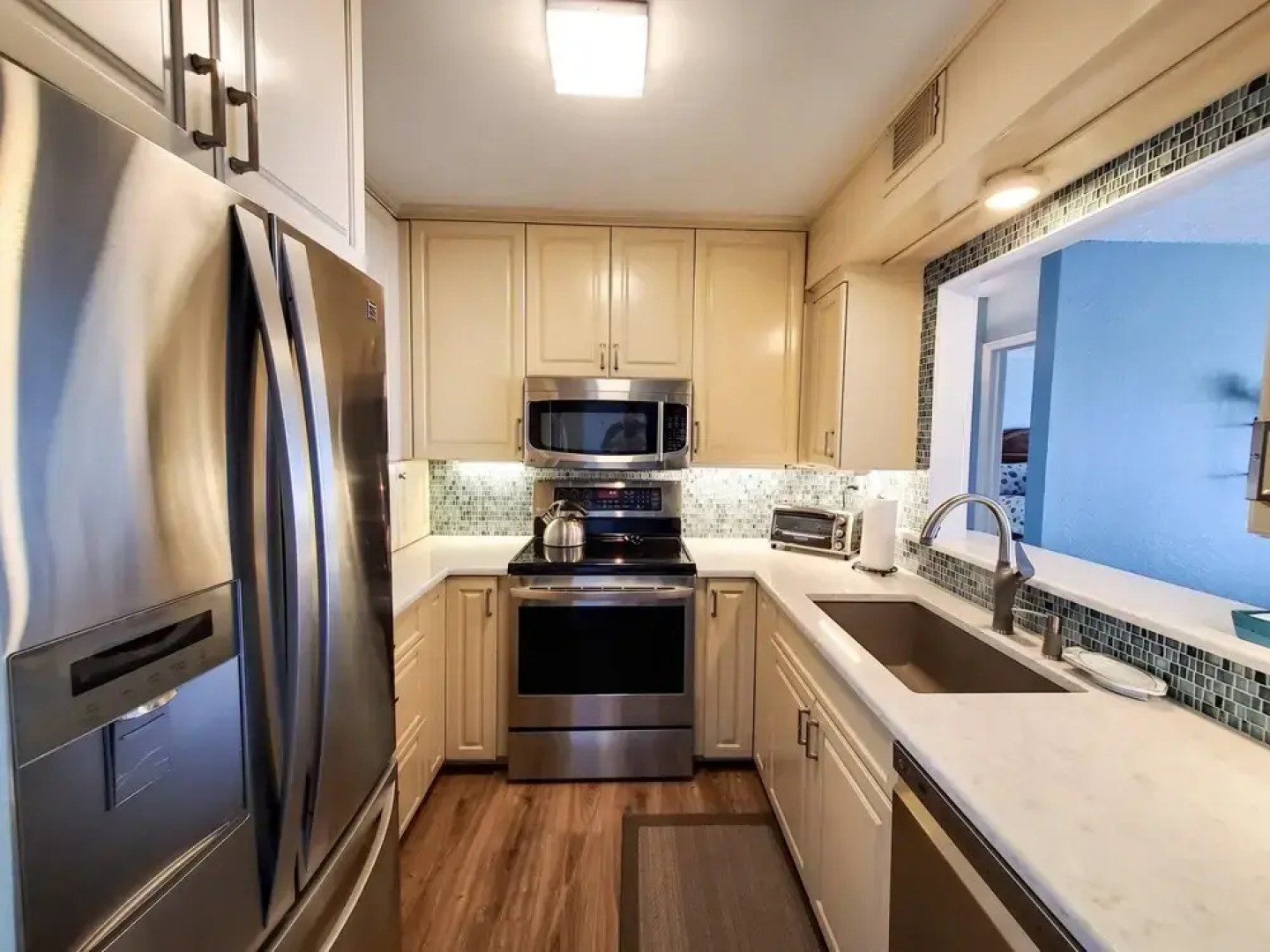 Alan's Hickory Bay West Condo