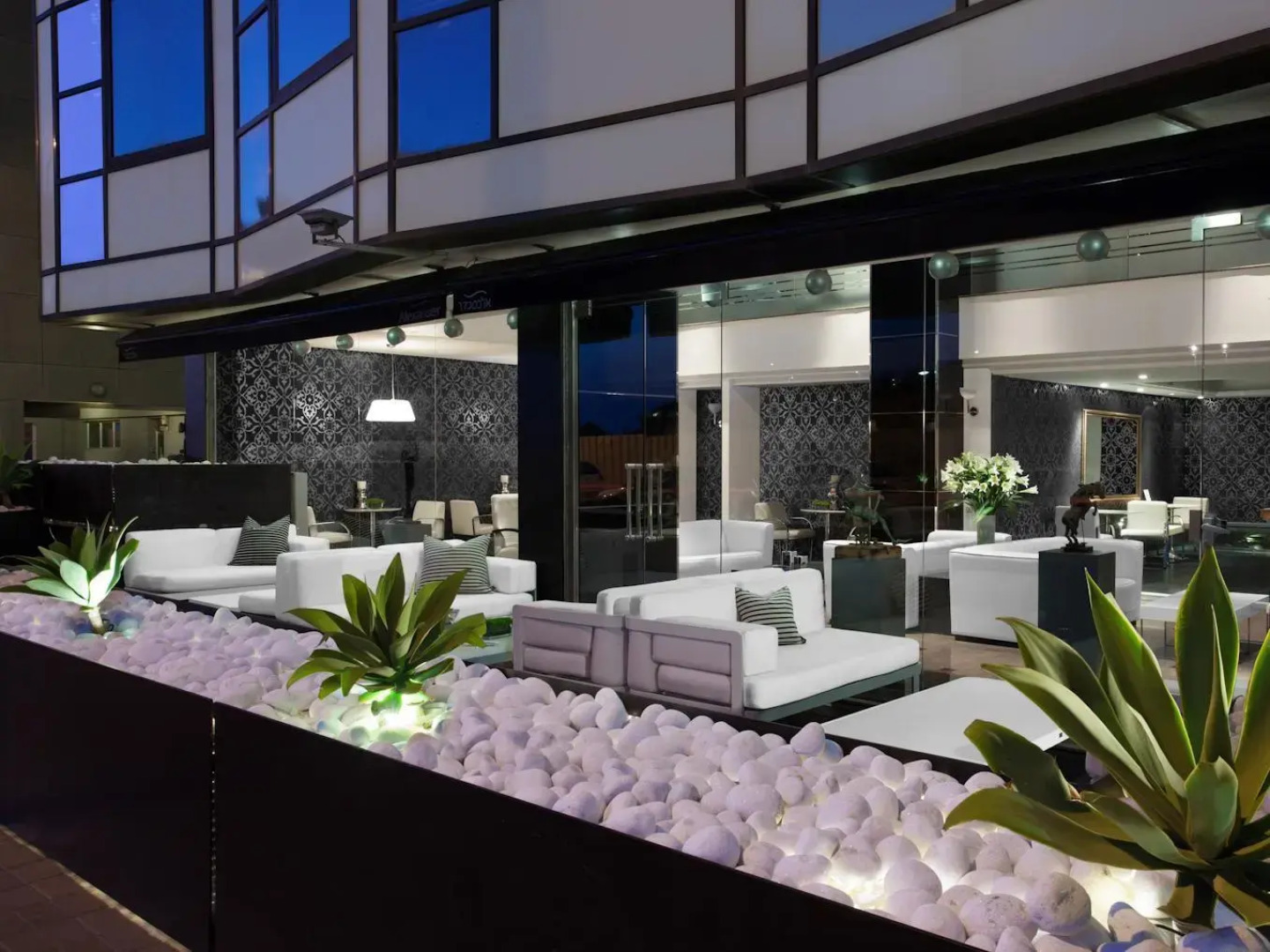 Alexander Hotel– Tel Aviv