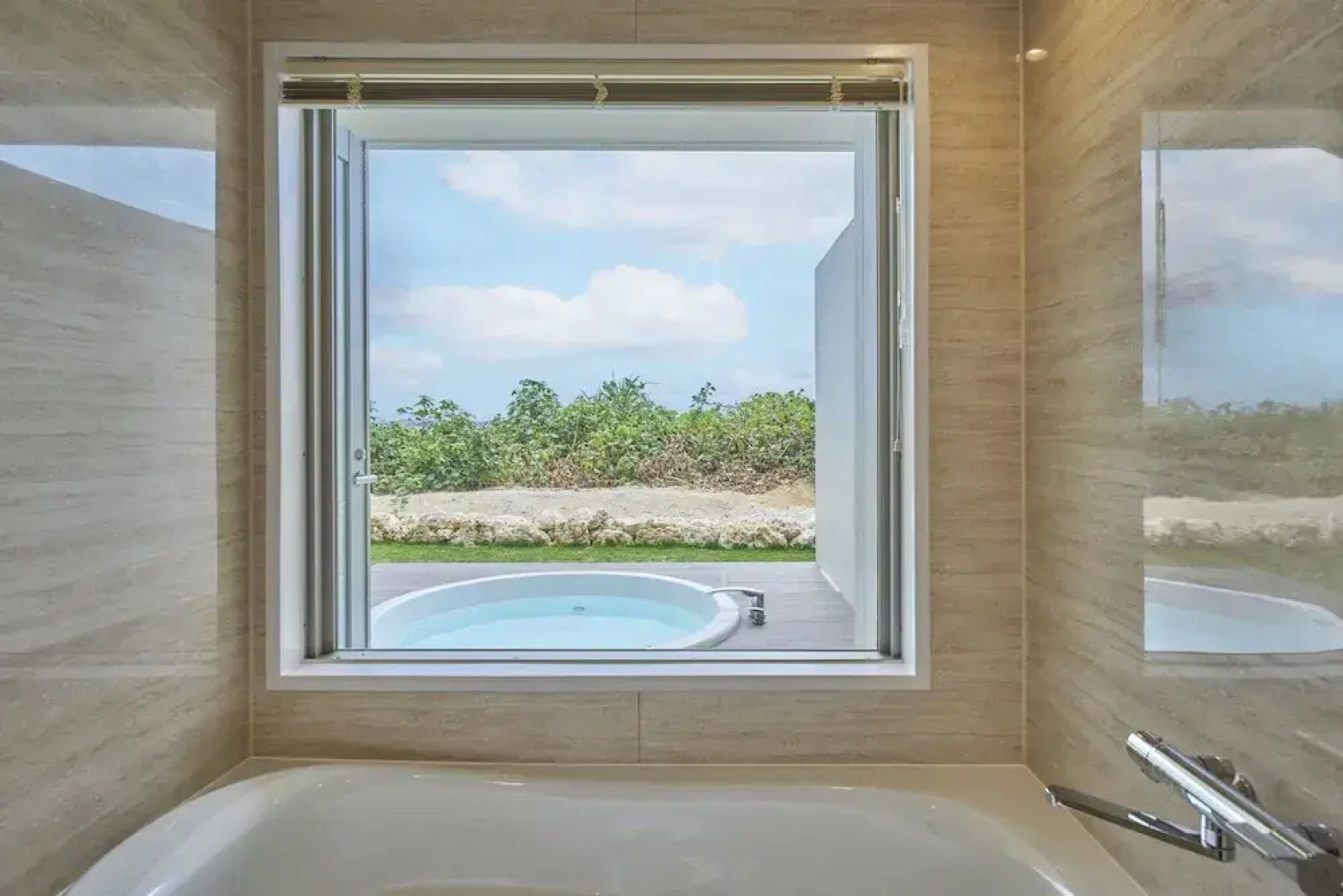 Watermark Hotel Okinawa Miyakojima