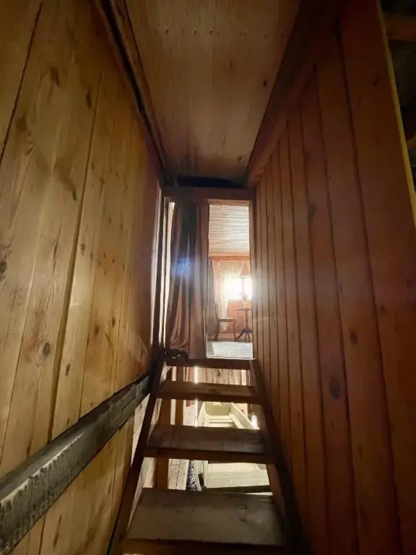 Laivu māja uz Alūksnes ezera/ Boat house on a Lake