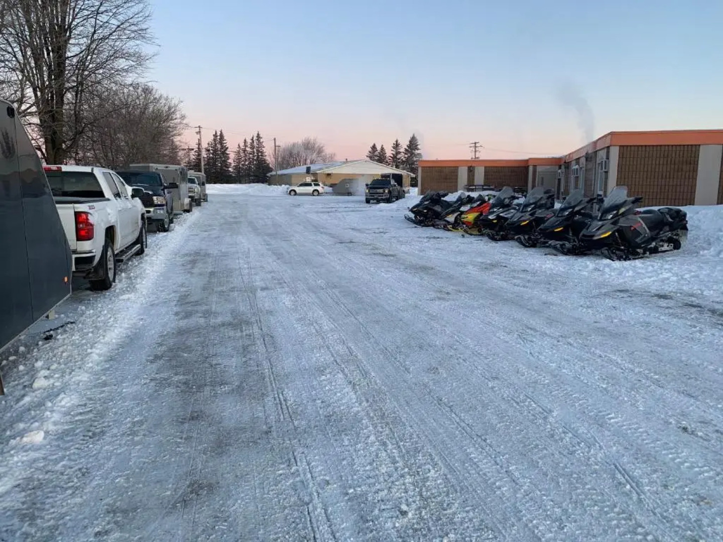 Valley Inn Motel & Suites