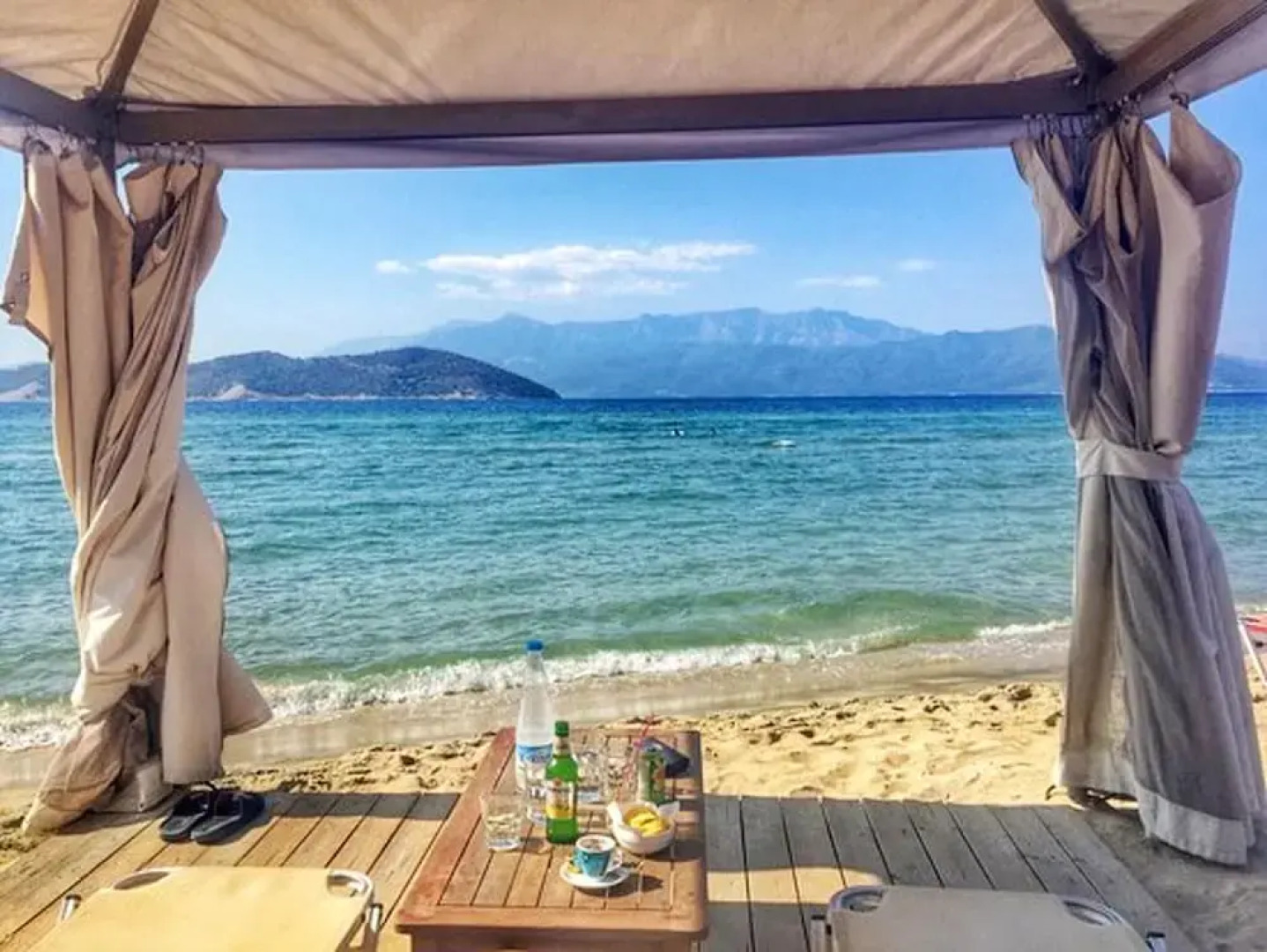 Studio in Paralia, With Wonderful sea View, Furnished Balcony and Wifi