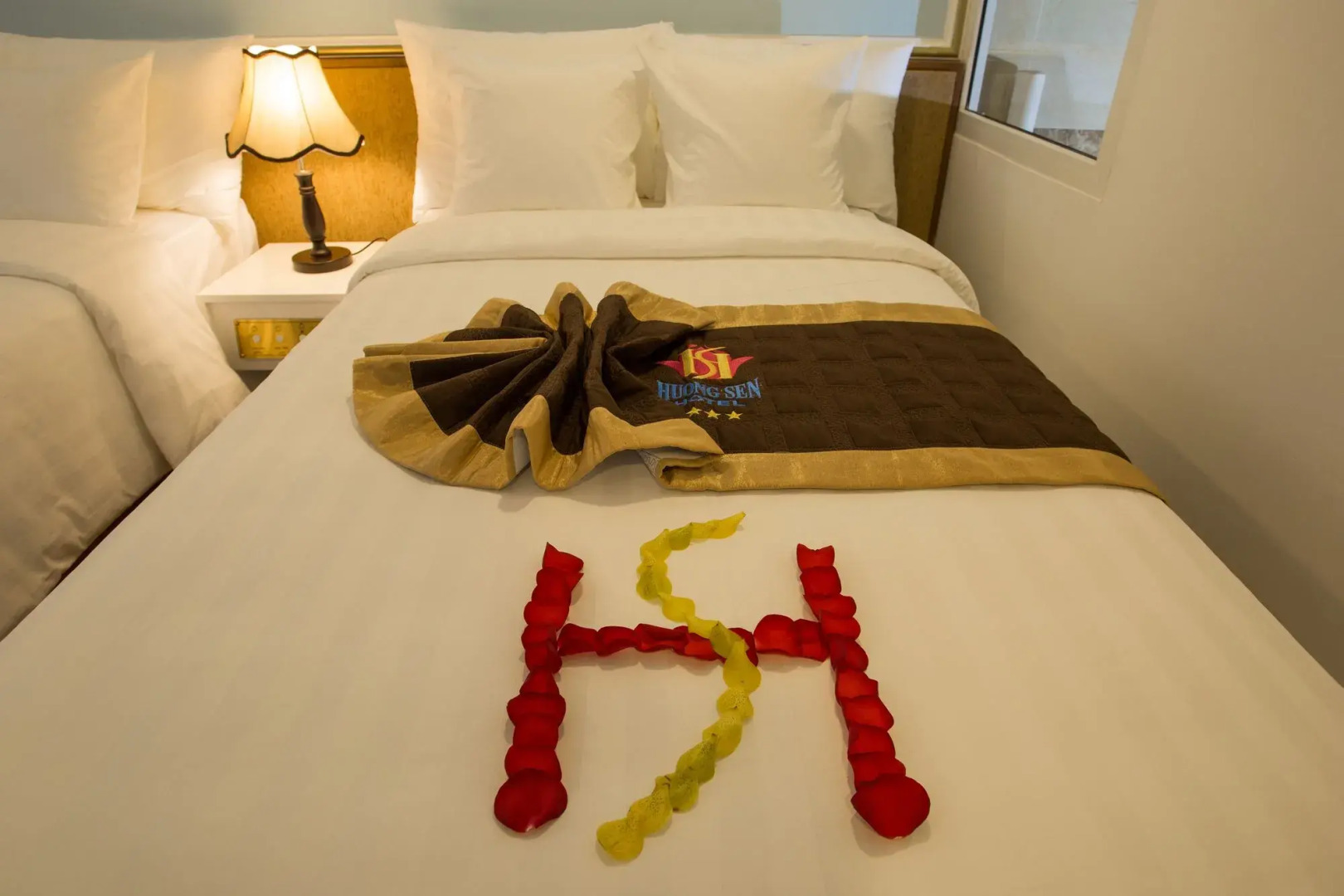 Huong Sen Annex Hotel