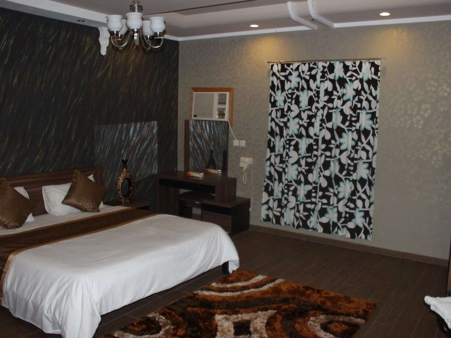 Yanbu Inn Residential Suites