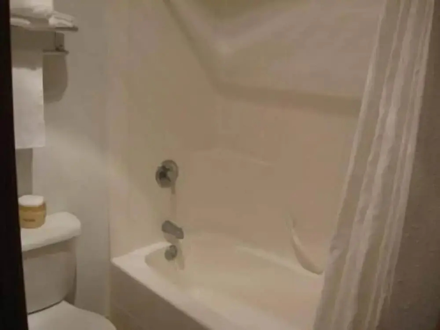 Glacier Gateway Plaza