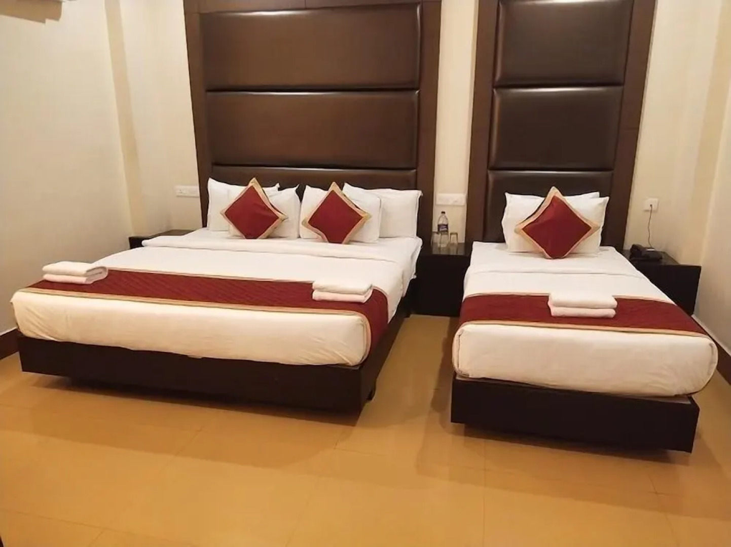 Hotel Pioneer Paradise