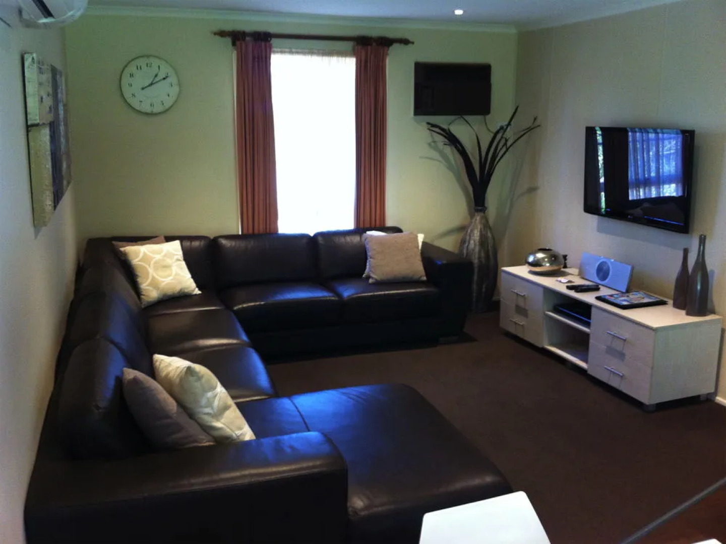 Winbi River Resort Holiday Rentals