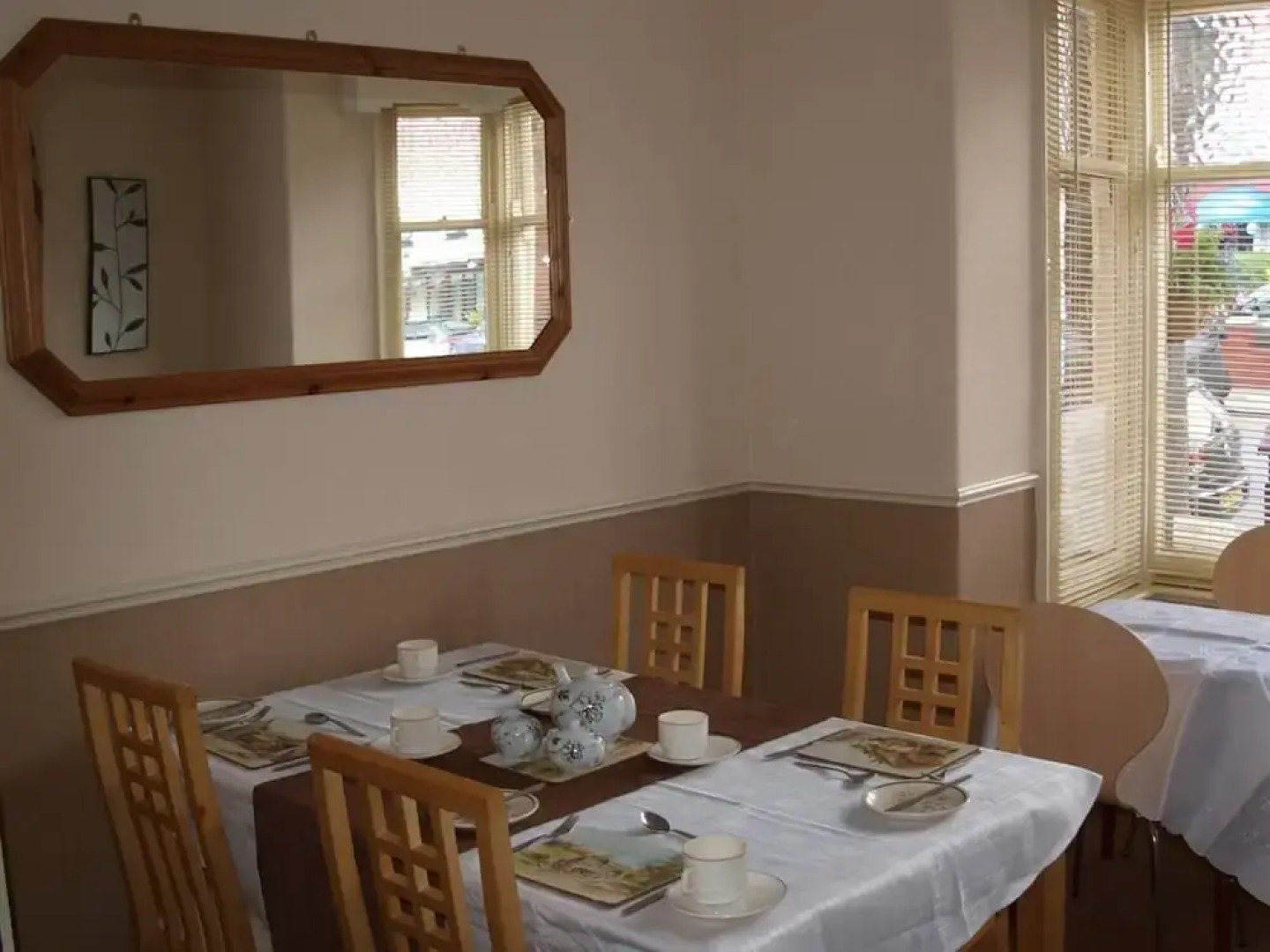 Sea Dogs Guest House