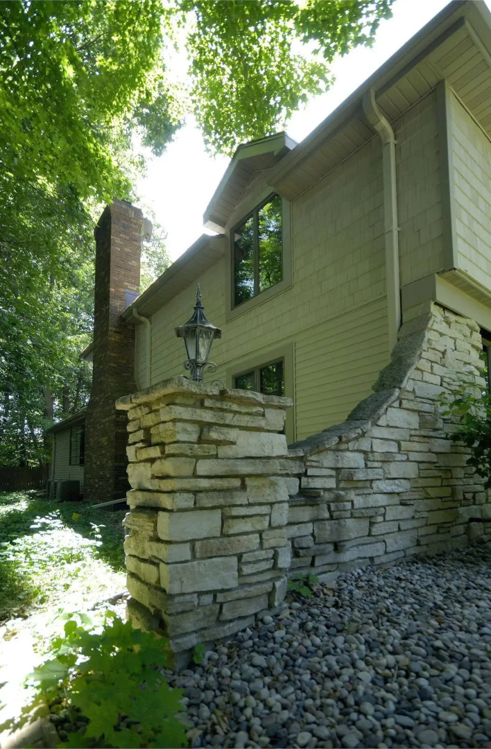 The Roost Bed and Breakfast