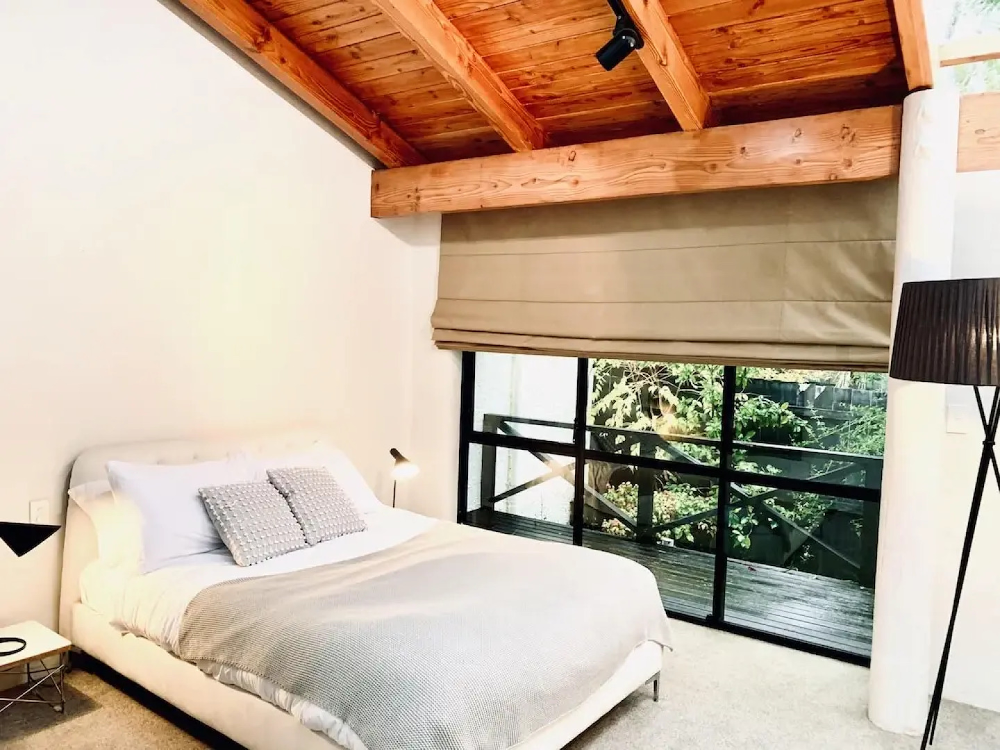 Absolutely unique waterfront experience