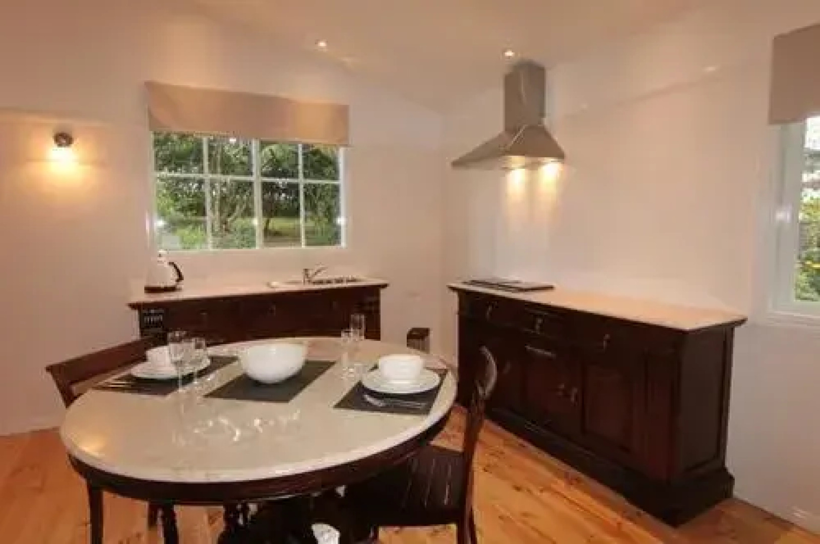 Maz's Tamborine Mountain Accommodation