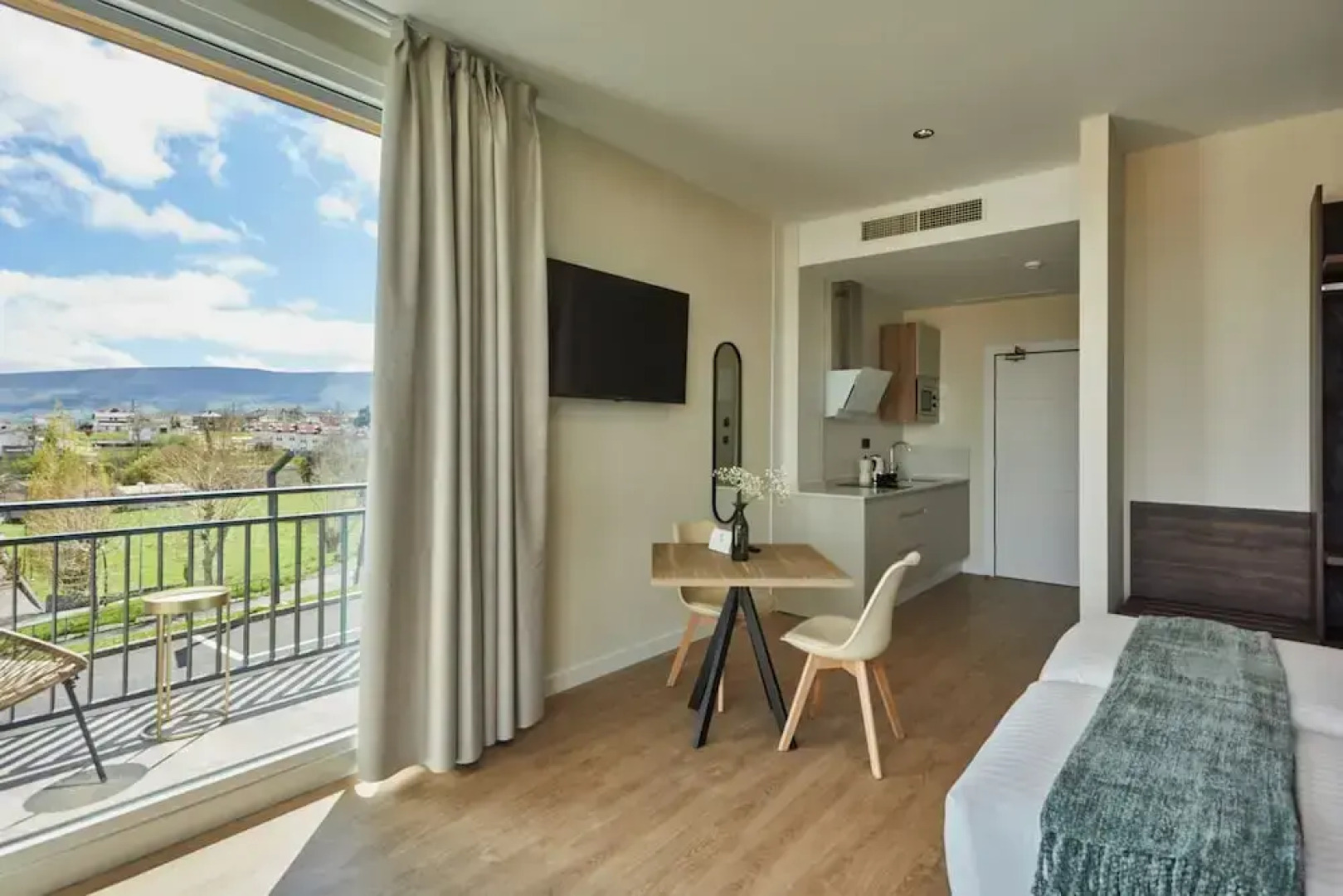 Apartamentos Silken Fontibre Iberia Spa