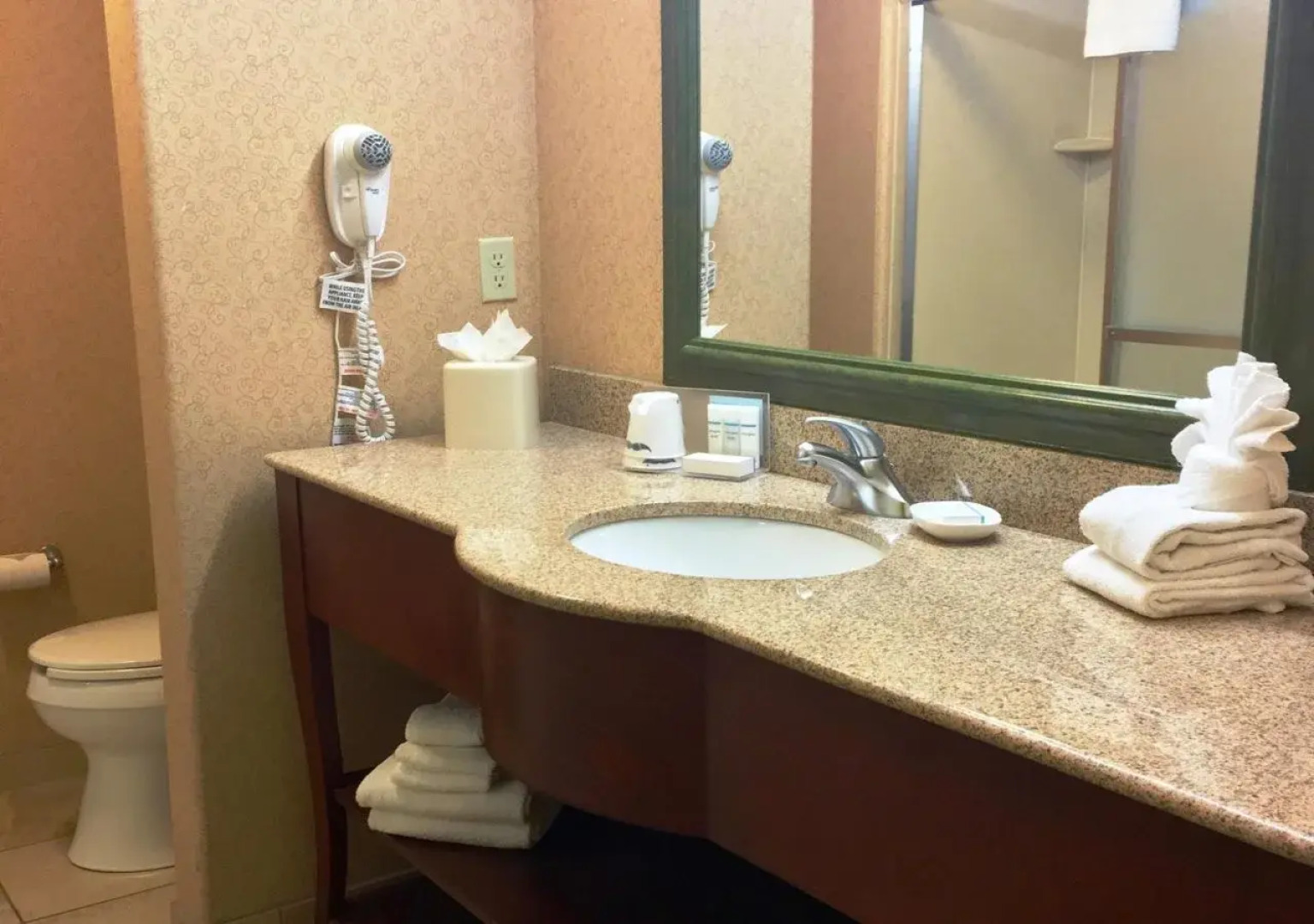 Hampton Inn Hays-North of I-70