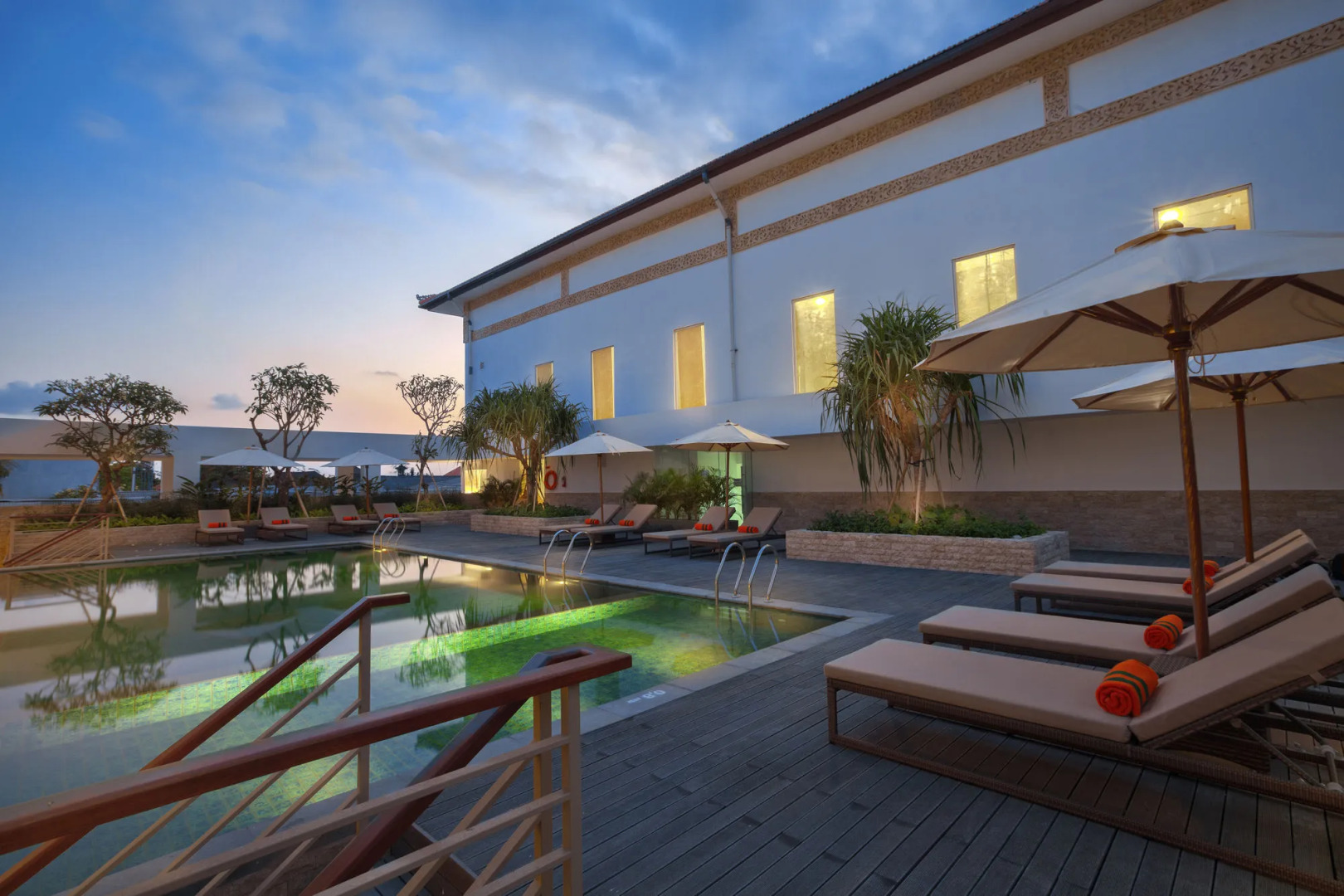 HARRIS Hotel & Conventions Denpasar Bali