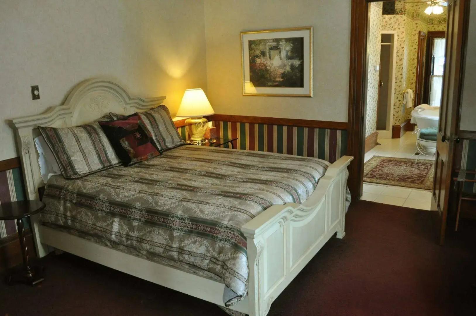 White Swan Inn Bed & Breakfast