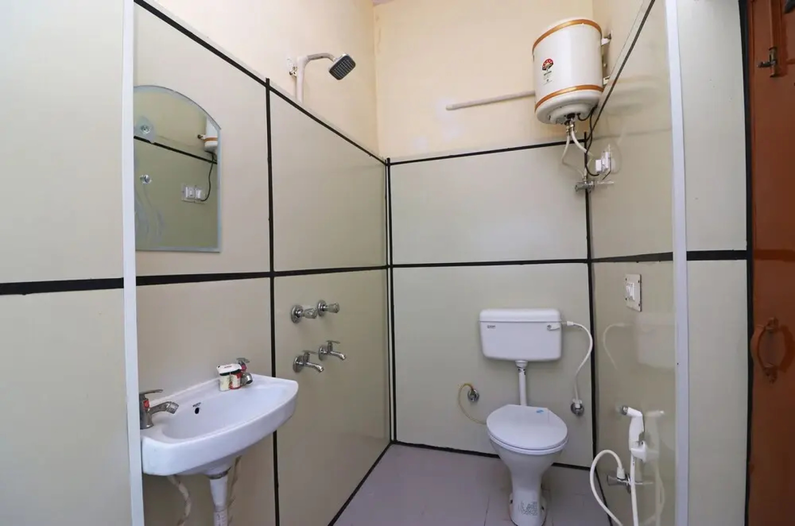 OYO 22577 Hotel City View