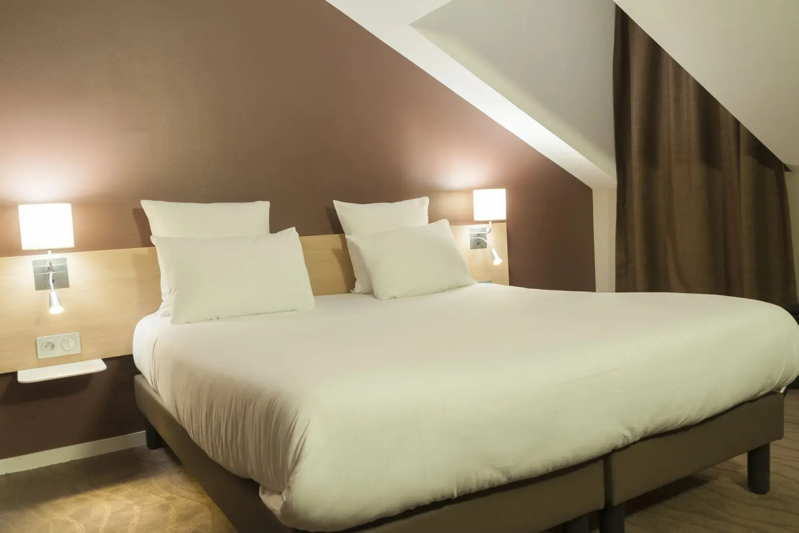 Brit Hotel Mâcon Centre Gare