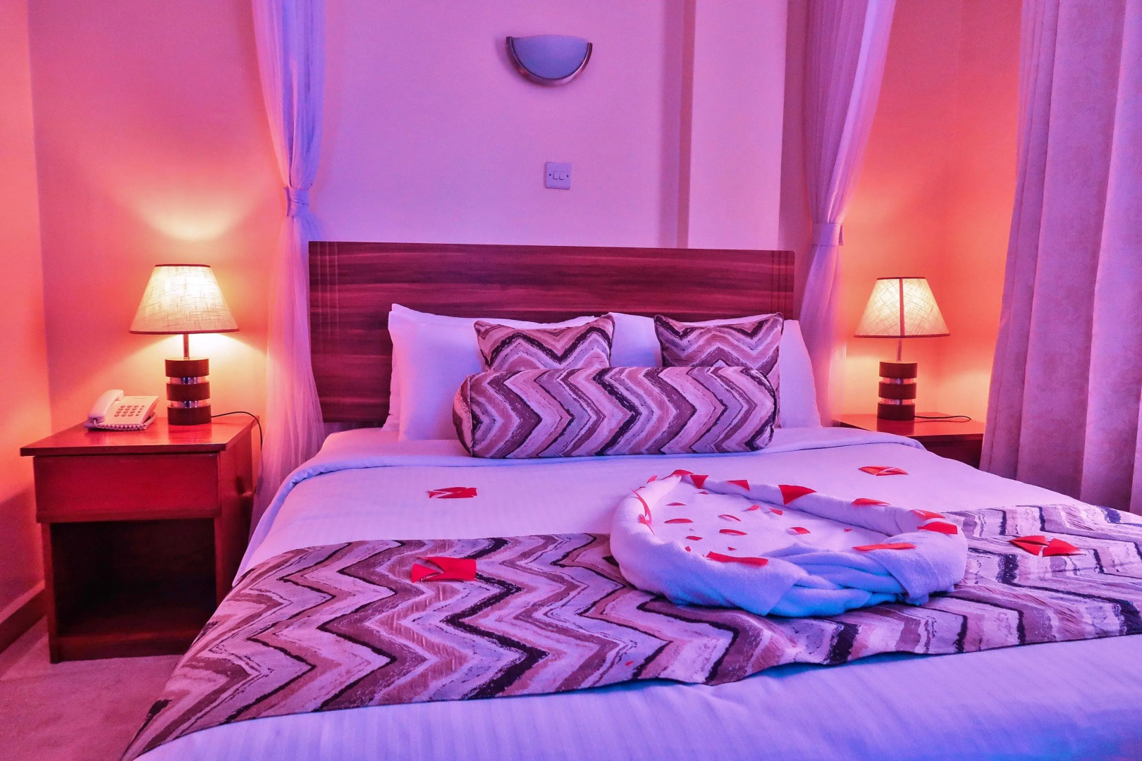 Tea Tot Paradise Hotel