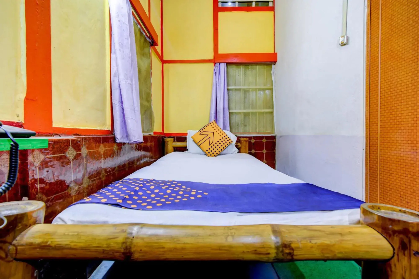 Flagship 66625 The Heritage House