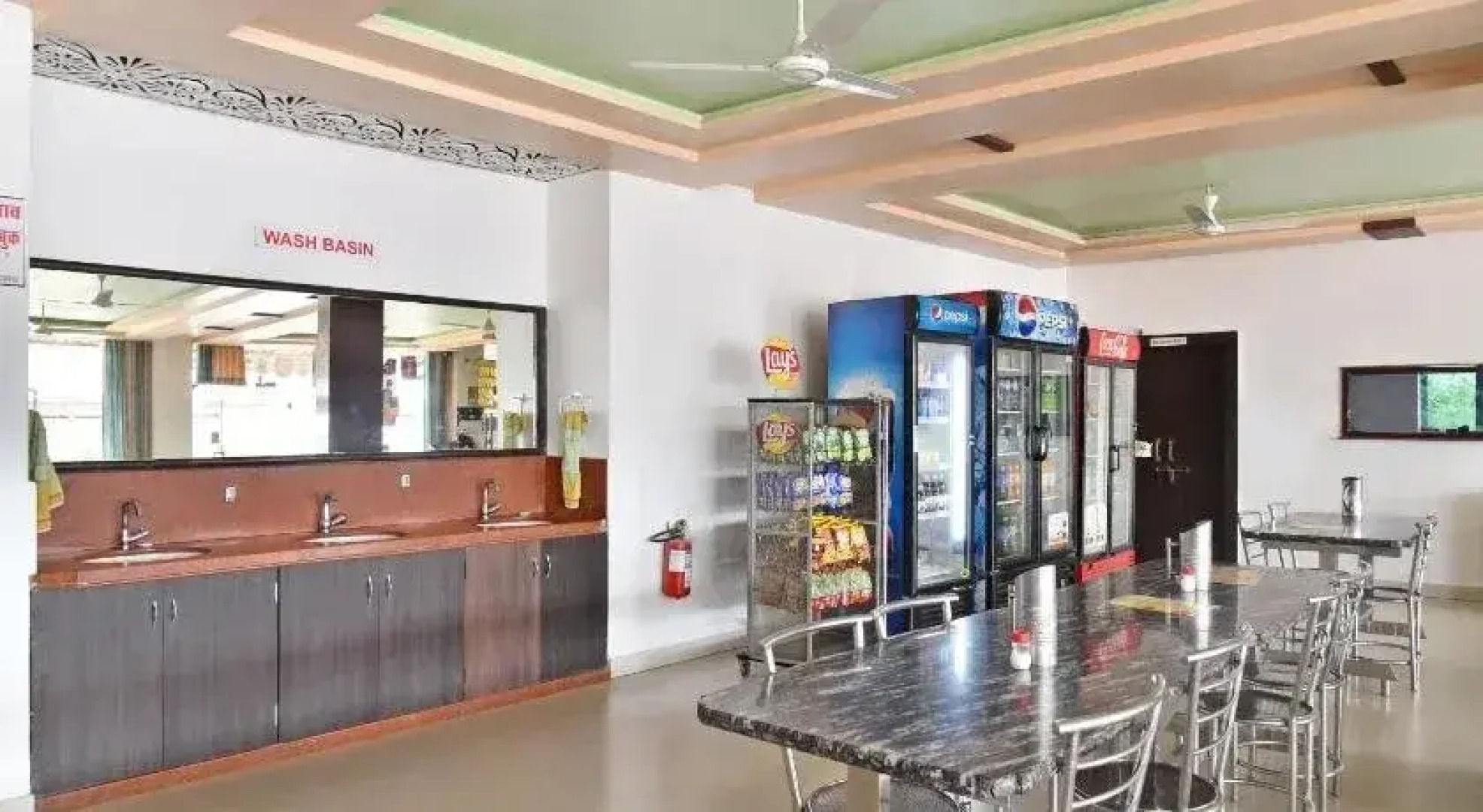 Hotel Rajputana Heights