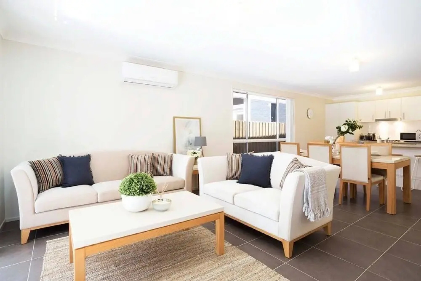 Designer Family Home on Golf Resort + Parking