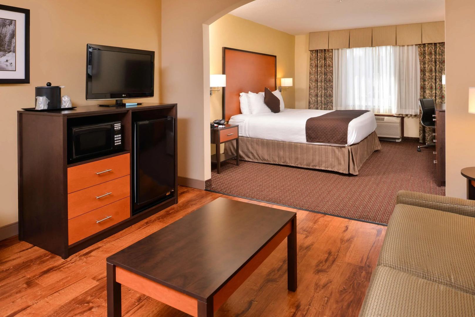 Best Western Cascade Inn & Suites