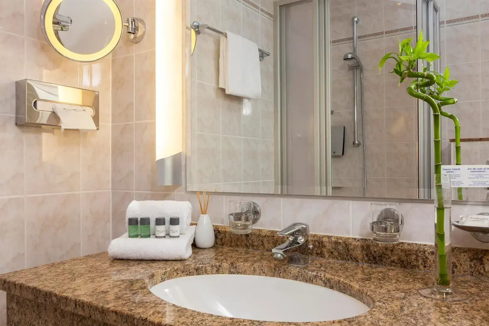 Hotel Dieksee - Collection by Ligula