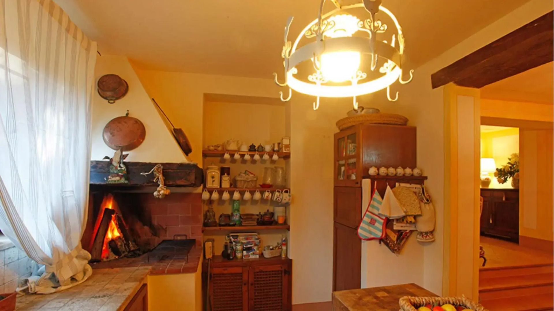 Villa La Felce, a typical Tuscan farmhouse surrounded by nature-VILLA LA FELCE