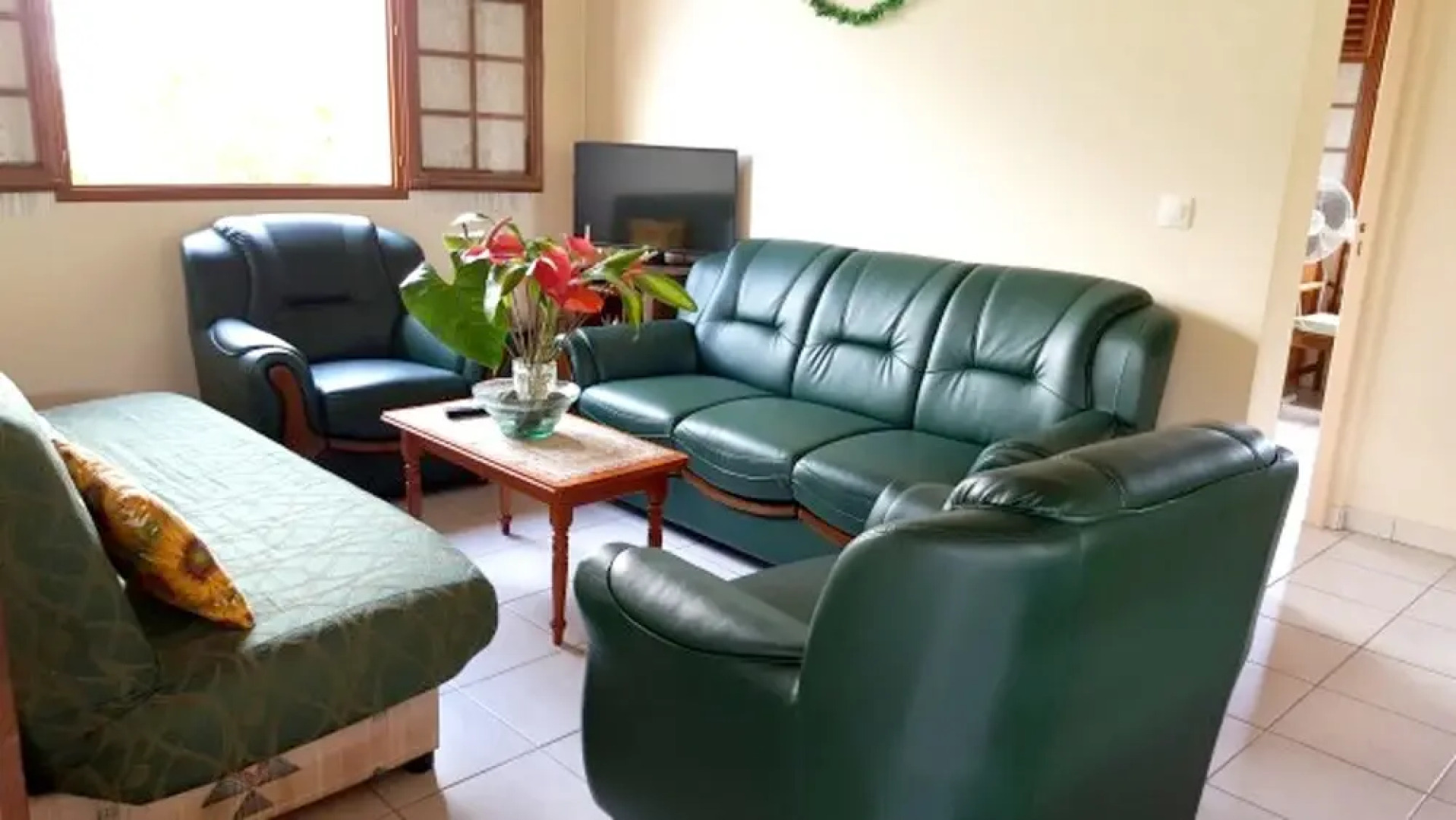 House With 2 Bedrooms in Sainte-anne, With Wonderful Mountain View, Fu