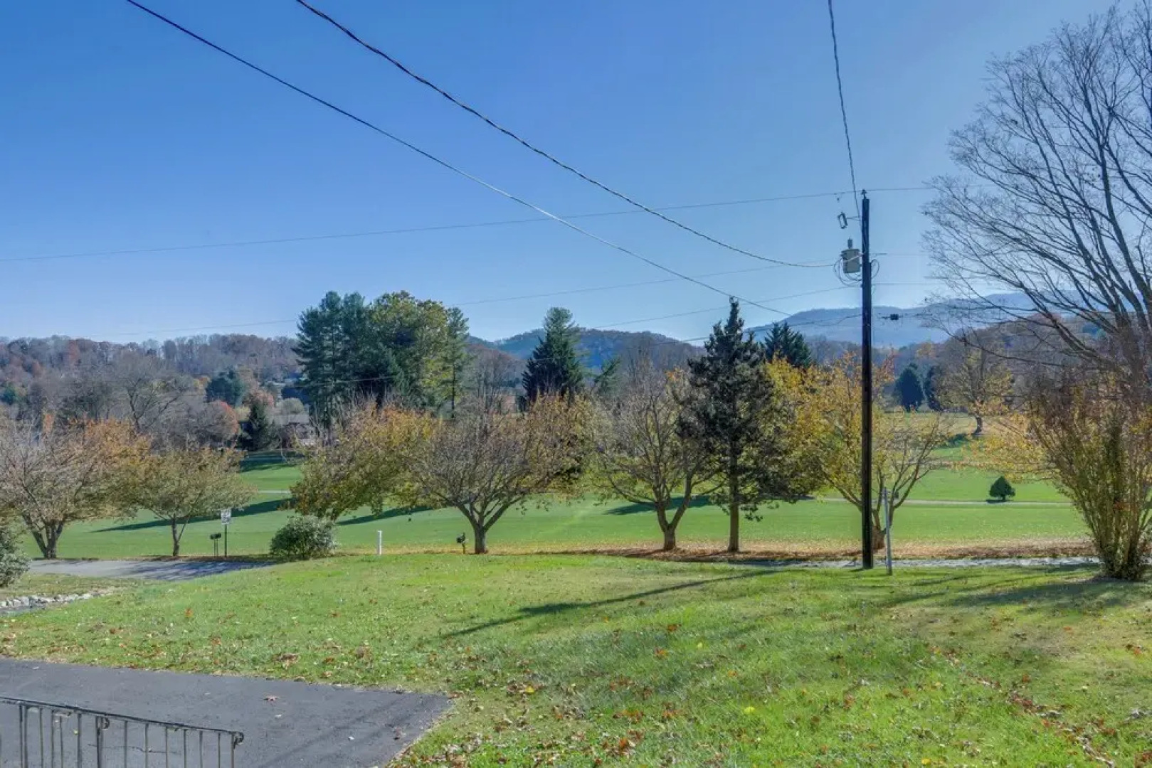 Updated + Modern Waynesville Cottage w/ Fire Pit