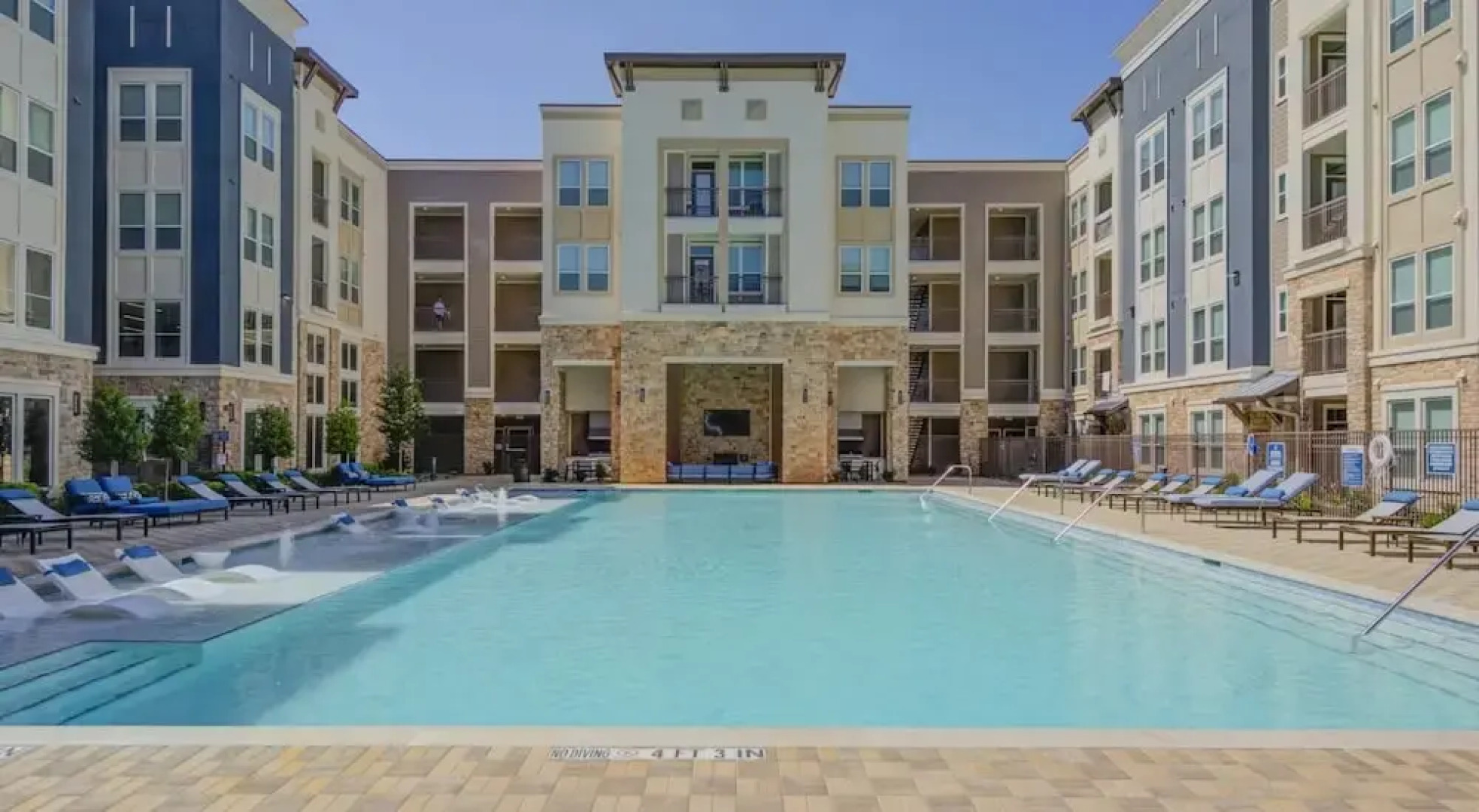 Landing Twin Creeks Apartments