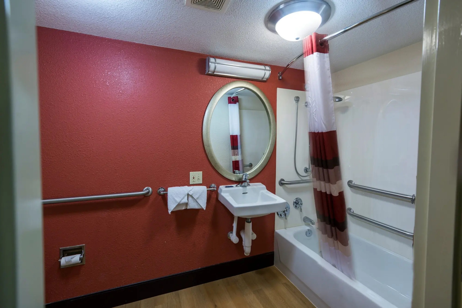 Red Roof Inn Rockford East – Casino District