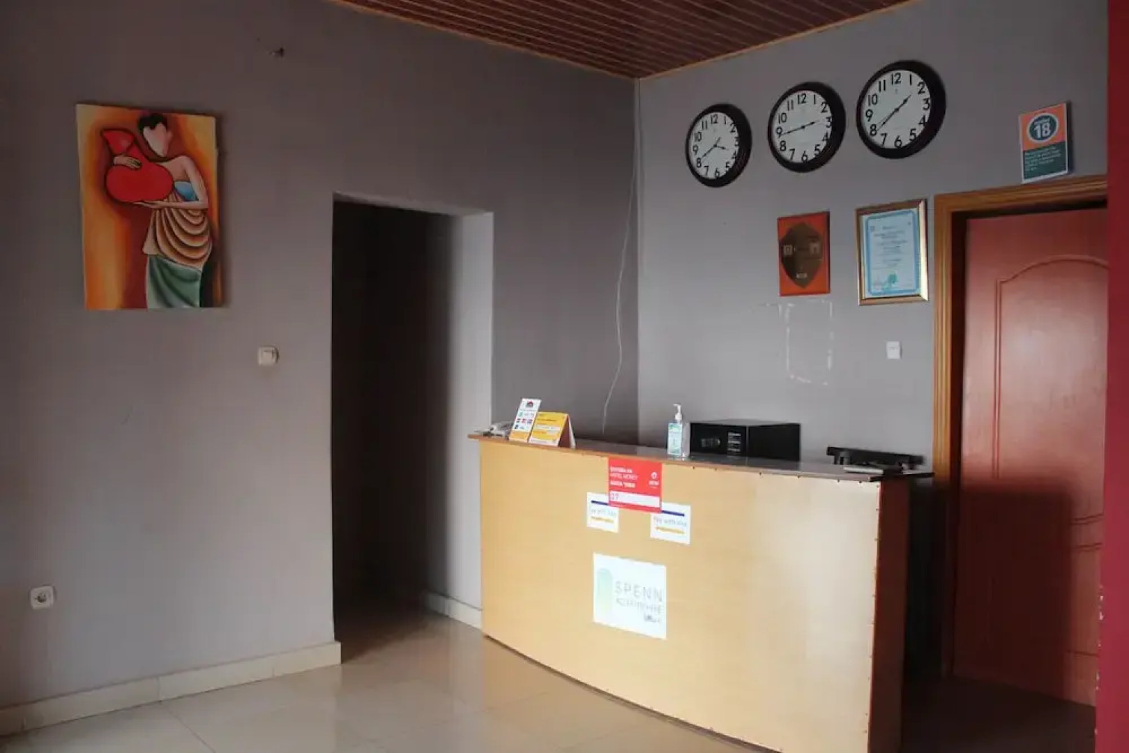 Budget Double Room in Luxurious Delta Resort