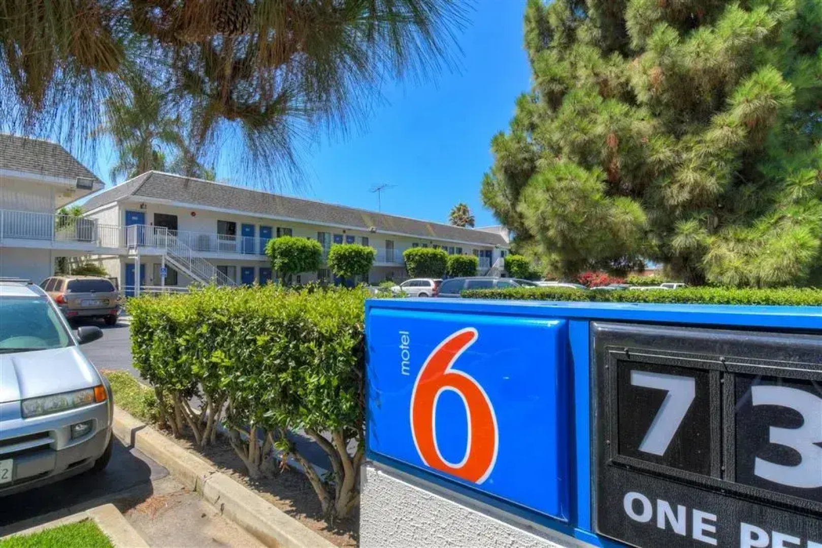 Motel 6 Carlsbad Downtown