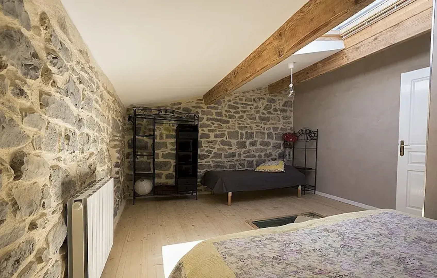 Mas de Guilhaumon côté hameau